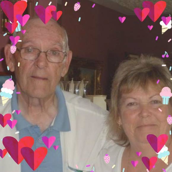 Meet your Posher, Vicki - Picture 1 of 1